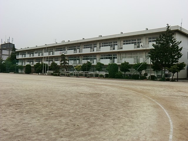 ���ӊ��@���w�Z 1100m ��c�s����Ԓ��w�Z