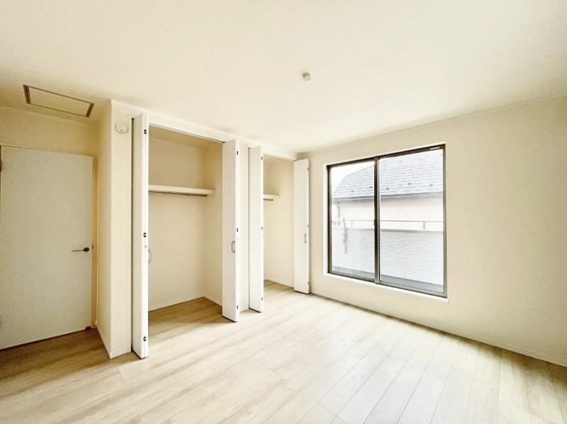 ���̑����ρ@�o���R�j�[���J�������v���X���Ă����m��