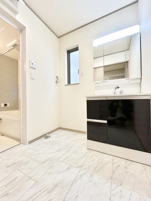 ���̑��@���������Ă���̂Ŏ��C�̑����ꏊ�ł����C���\���s���܂��B�����̐g�x�x���C�����ǂ��I