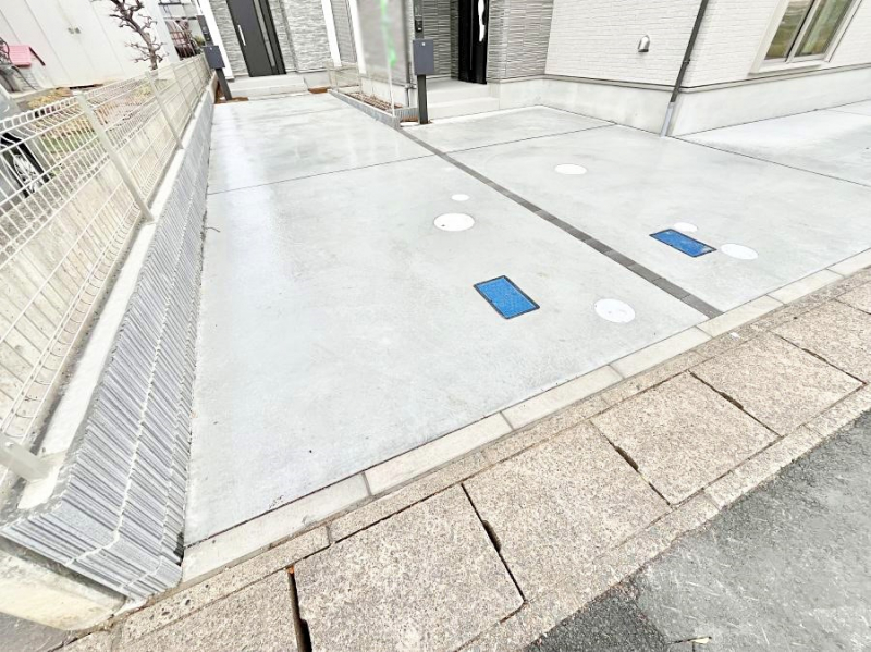 �@�����Ɍ������Ȃ����ԃX�y�[�X�B