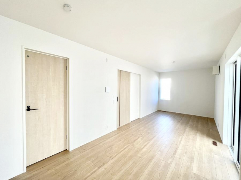 ���̑����ρ@���邢�z���������A�����̕��͋C�ɖ��������_�C�j���O�B   