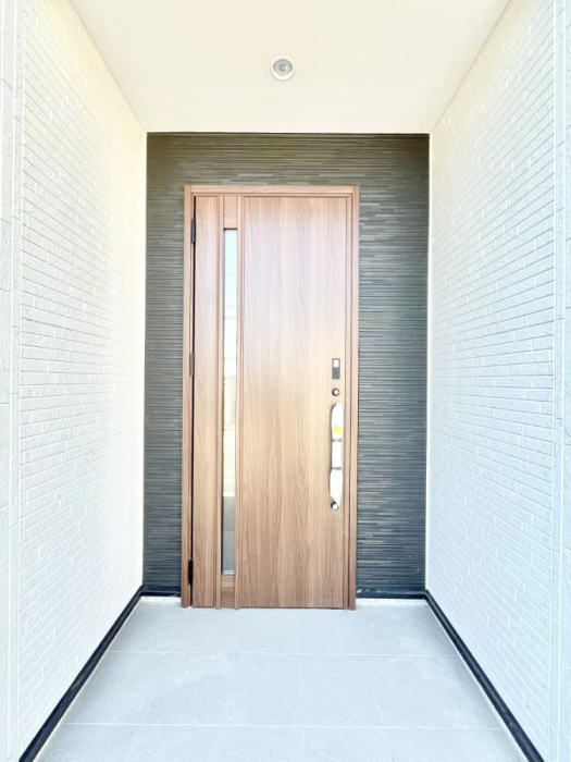 ���ց@��؂ȉƑ��A���q���o�}���錺�ցB