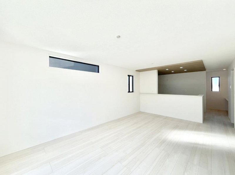 ���̑����ρ@�Ƒ������R�ƏW�܂�e���̃X�y�[�X�ɂȂ肻��