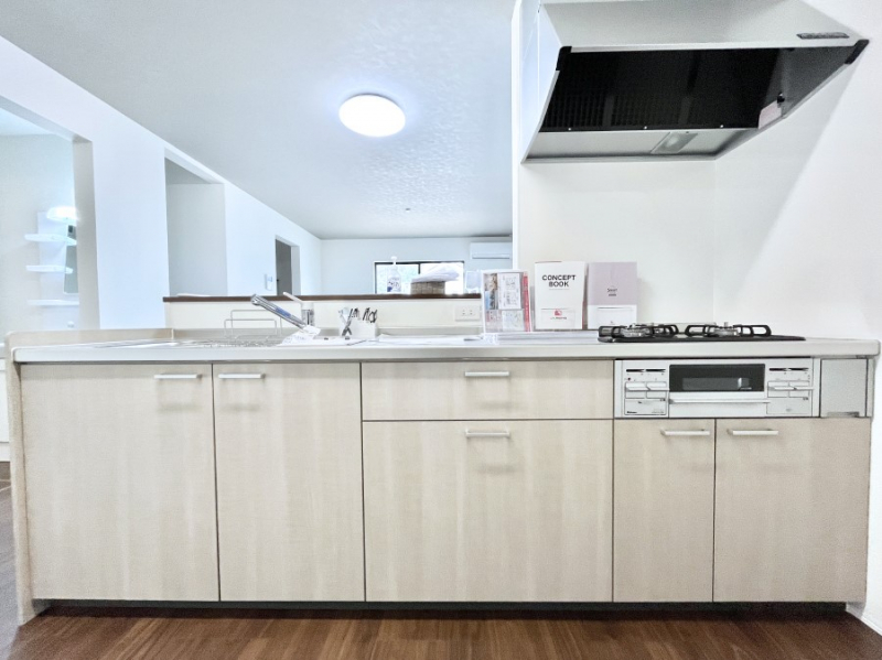 �L�b�`���@�������������I�ɁA�y�����I�V�X�e���L�b�`��  