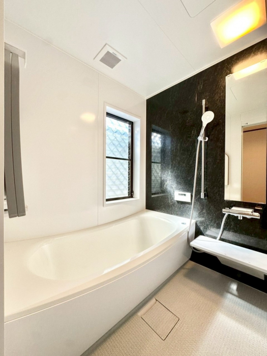 �����@����̔�����₷��؂ȃo�X�^�C���B�������Ƃ����C���y����Ŕ����Ƃ肽���ł��ˁI  