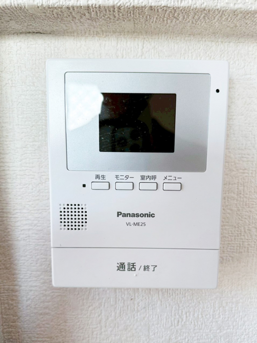 ���̑����ρ@�K��҂���ڂł킩��A���S�̂s�u���j�^�[�t���C���^�[�t�H��