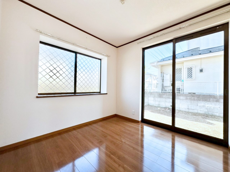 ���̑����ρ@��������̗ǂ��_�C�j���O�B���C�ɓ���̃O���[��������΍X�ɐS�n�悳���A�b�v�I