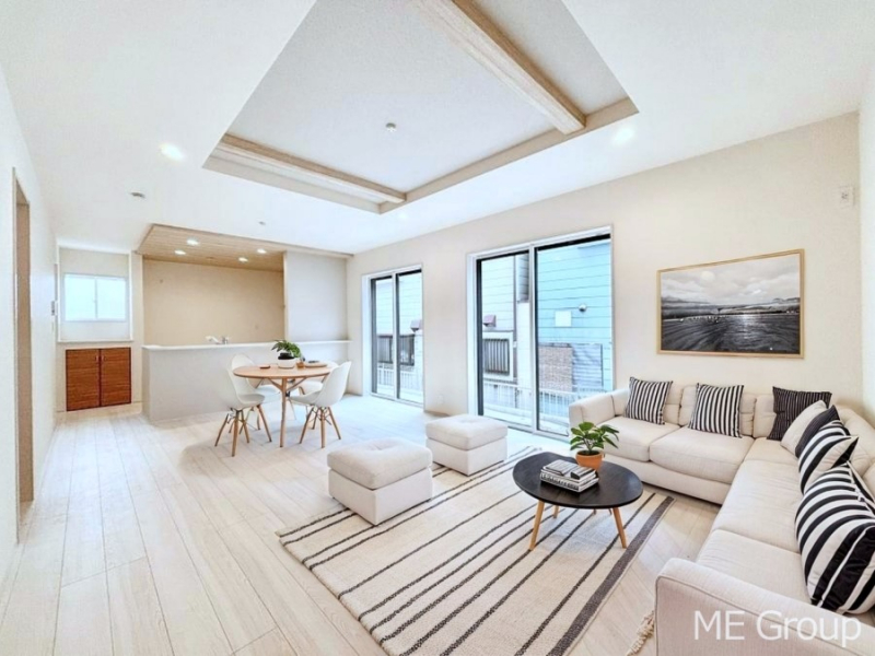 ���r���O�@���Ƒ��̓��₩�Șb�����ŕ�܂�閾�邢���r���O  ���Ƌ��CG�ł�