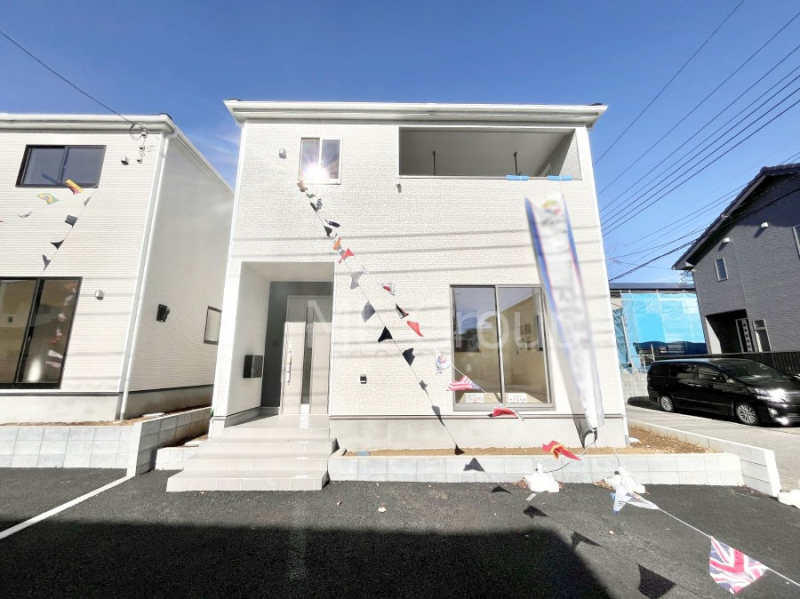 ���n�O�ώʐ^�@�������ꂽ�O�ρA�㎿�ȏZ��Ԃ��L���鎺���͉i�����S���ĉ߂�����Z���ł��B 