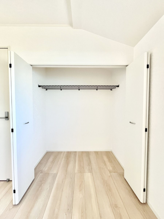 ���[�@�����Ղ�̎��[�X�y�[�X�ŉ��K�ɕ�点���� 