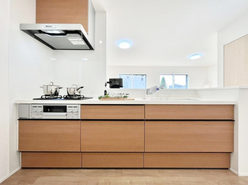 �L�b�`���@�������������I�ɁA�y�����I�V�X�e���L�b�`��  �@