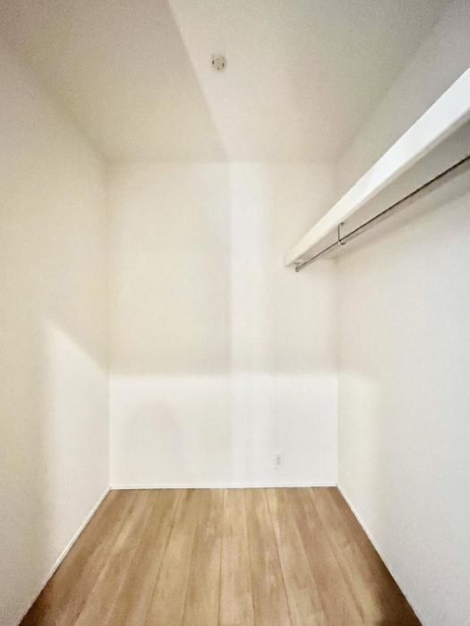 ���[�@1�K�z�[���Ƀt�@�~���[�N���[�N��݂��܂���