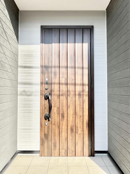 ���ց@�Z�܂��̊�����o����A���փh�A�B �@