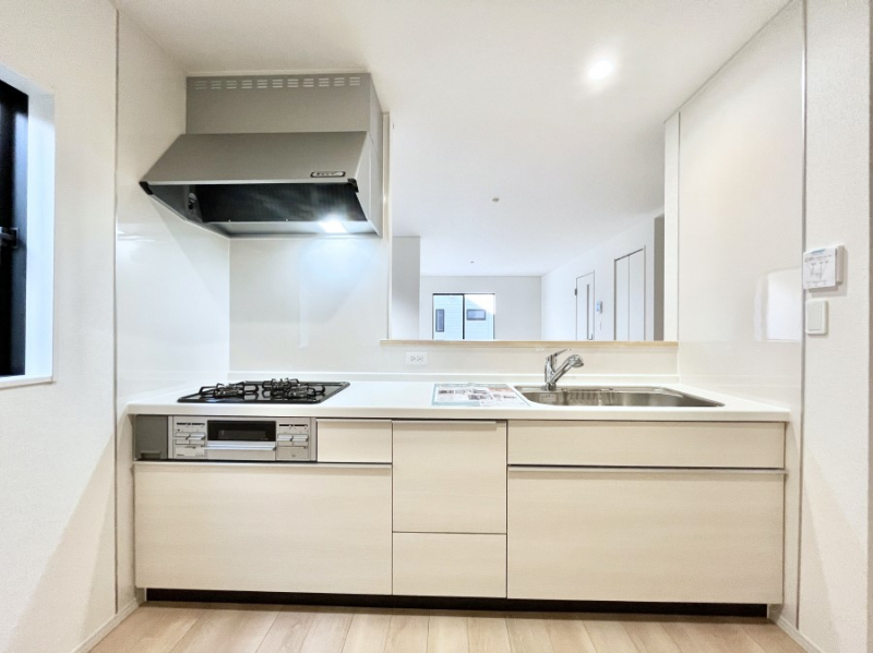 �L�b�`���@�������������I�ɁA�y�����I�V�X�e���L�b�`��  