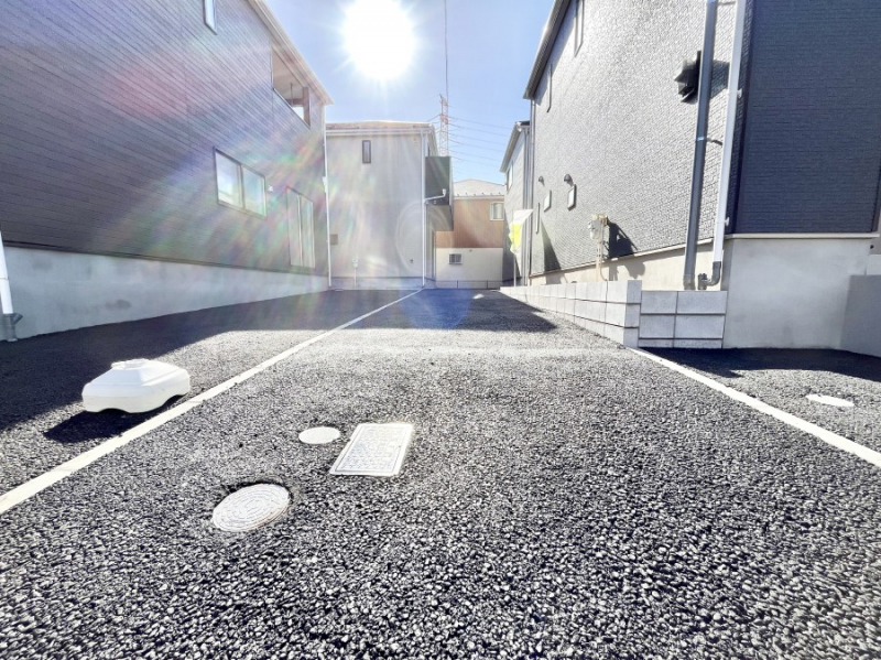 �@�����Ɍ������Ȃ����ԃX�y�[�X�B