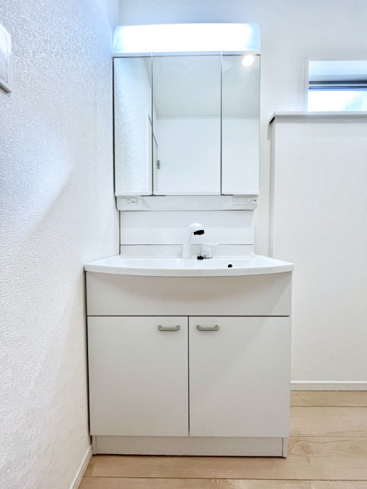 ���ʑ�E���ʏ��@�傫�����₷���O�ʋ��Ő�����������ʑ�́A�g�����Ȃ݃`�F�b�N�┧�̂������ɂ������߂ł��B 