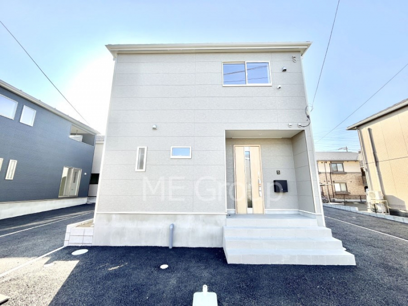 ���n�O�ώʐ^�@�������ꂽ�O�ρA�㎿�ȏZ��Ԃ��L���鎺���͉i�����S���ĉ߂�����Z���ł��B 