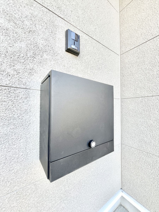 ���̑��@�V���v���f�U�C���̃|�X�g�B