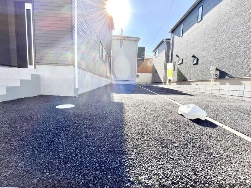 �@�����Ɍ������Ȃ����ԃX�y�[�X�B