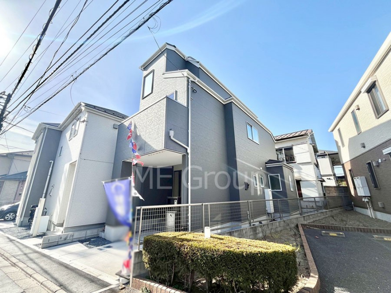 ���n�O�ώʐ^�@�������ꂽ�O�ρA�㎿�ȏZ��Ԃ��L���鎺���͉i�����S���ĉ߂�����Z���ł��B 