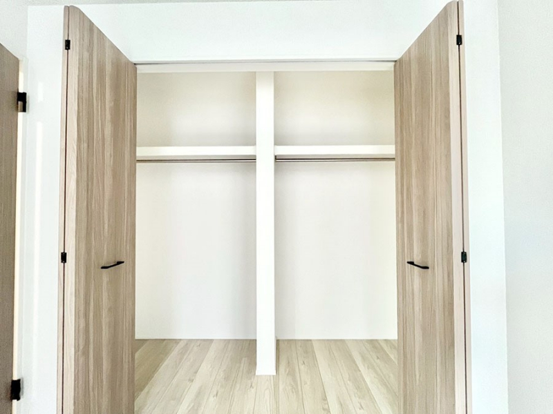 ���[�@�����Ղ�̎��[�X�y�[�X�ŉ��K�ɕ�点���� 