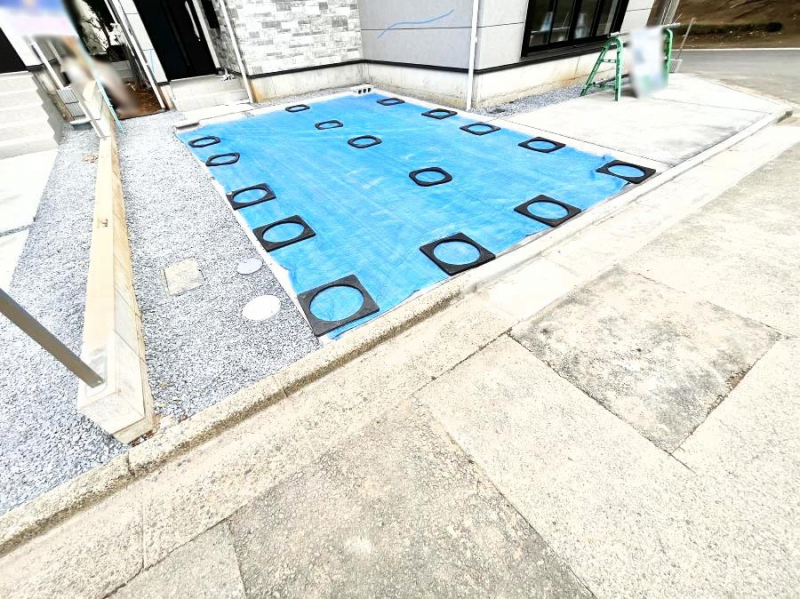 �@�J�[�X�y�[�X�͂Q�䒓�ԉB�Z�J���h�J�[�◈�q���ɕ֗��ł��I