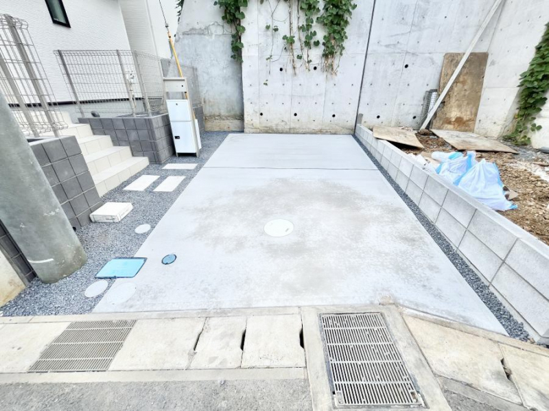 �@�����Ɍ������Ȃ����ԃX�y�[�X�B