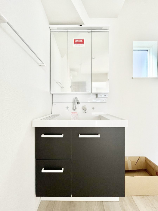 ���ʑ�E���ʏ��@���[�͂Ƌ@�\���ɗD�ꂽ���ʉ��ϑ�