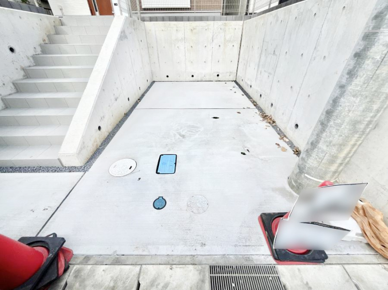 �@�����Ɍ������Ȃ����ԃX�y�[�X�B