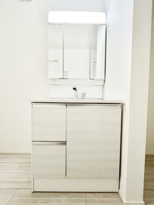 ���ʑ�E���ʏ��@���[�͂Ƌ@�\���ɗD�ꂽ���ʉ��ϑ�