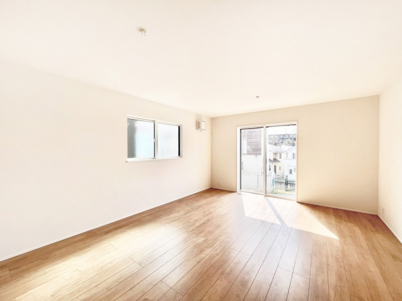 ���̑����ρ@���邢�z���������A�����̕��͋C�ɖ��������_�C�j���O�B   