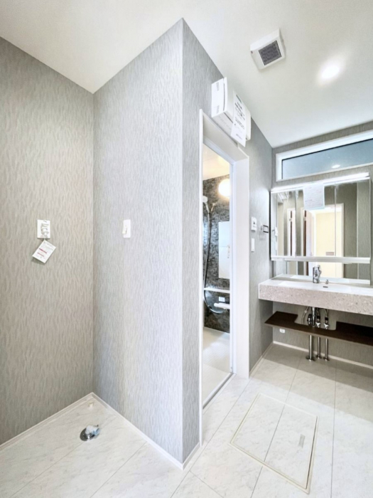 ���̑��@�������̂�����K��Ԃł��B�����̐g�x�x���C�����ǂ����g�������܂��B 