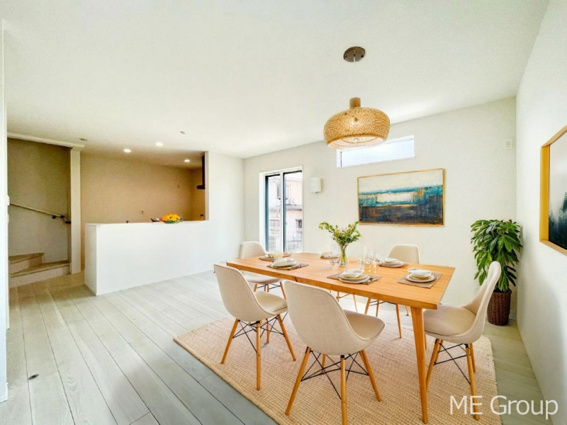 ���r���O�@���Ƒ��̓��₩�Șb�����ŕ�܂�閾�邢���r���O  ���Ƌ��CG�ł�