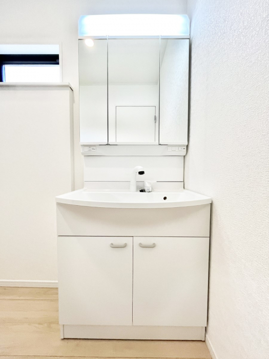 ���ʑ�E���ʏ��@���[�͂Ƌ@�\���ɗD�ꂽ���ʉ��ϑ�