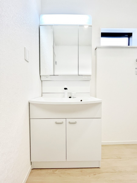 ���ʑ�E���ʏ��@���[�͂Ƌ@�\���ɗD�ꂽ���ʉ��ϑ�