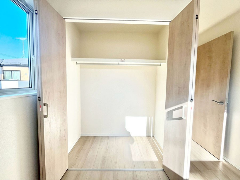 ���[�@�����Ղ�̎��[�X�y�[�X�ŉ��K�ɕ�点���� 