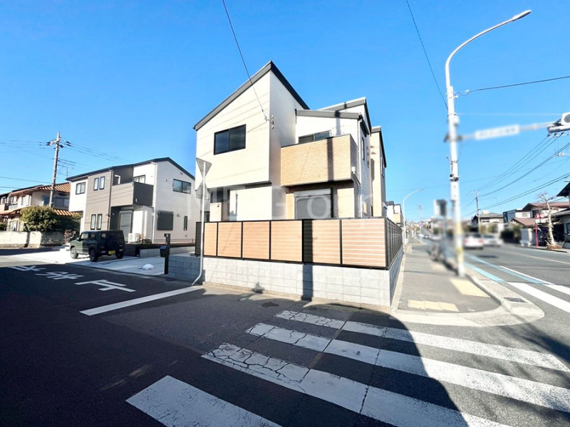 ���n�O�ώʐ^�@�O�ʓ��H�͂�����Ɛ�������Ă��܂�  