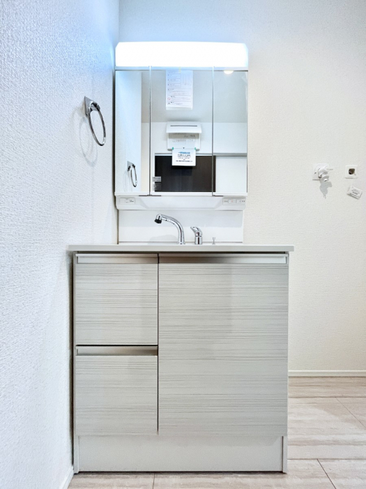 ���ʑ�E���ʏ��@�傫�����₷���O�ʋ��Ő�����������ʑ�́A�g�����Ȃ݃`�F�b�N�┧�̂������ɂ������߂ł��B 