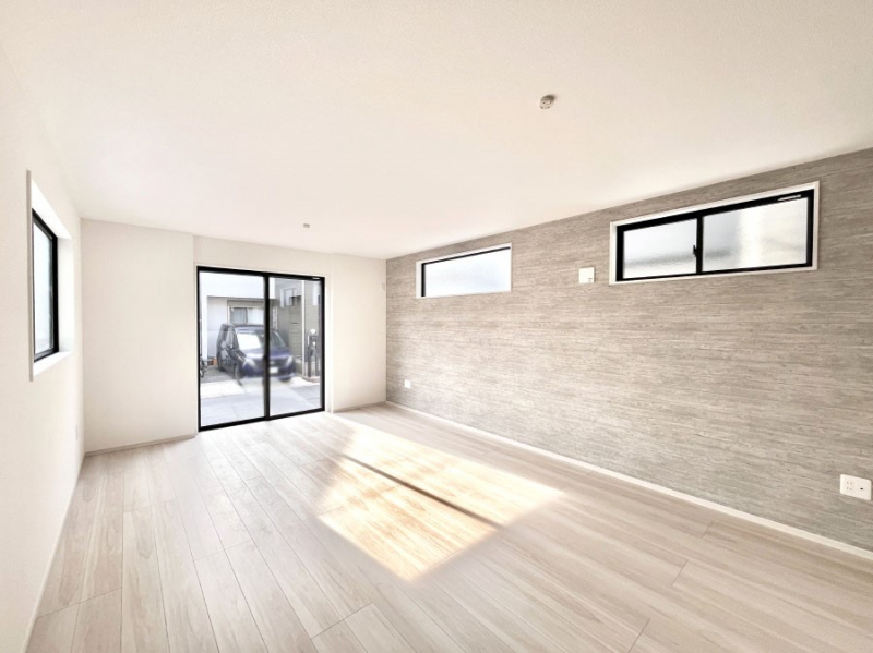 ���̑����ρ@���邢�z���������A�����̕��͋C�ɖ��������_�C�j���O�B   