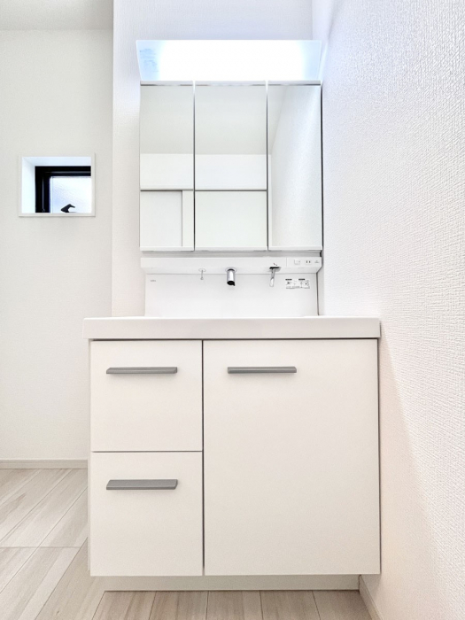 ���ʑ�E���ʏ��@�傫�����₷���O�ʋ��Ő�����������ʑ�́A�g�����Ȃ݃`�F�b�N�┧�̂������ɂ������߂ł��B 