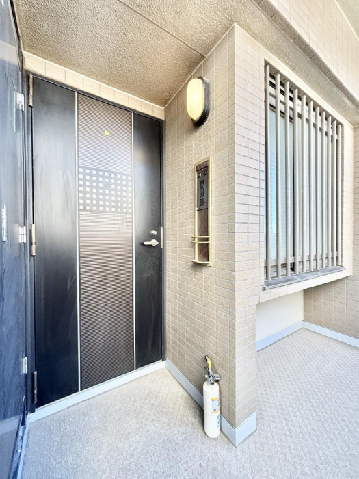 ���ց@�V���v���ŗ������������͋C�̌��֎���  