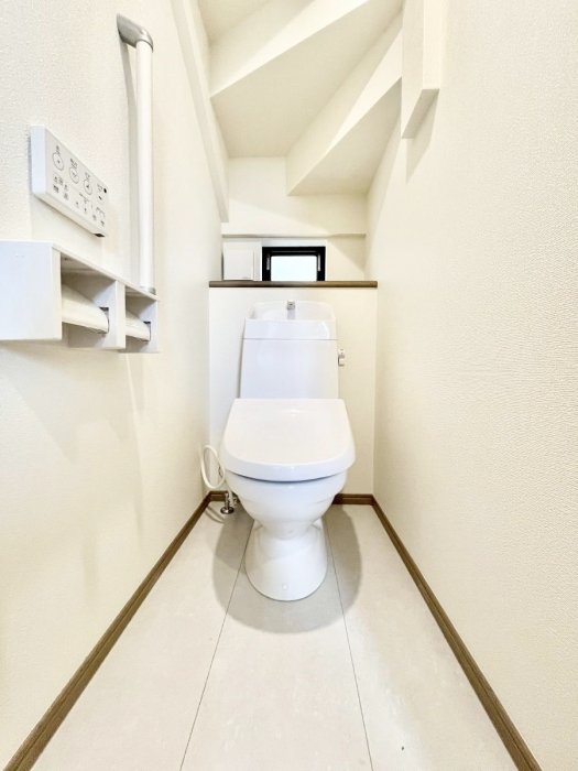 �g�C���@�������̂��锒����Ƃ���������������