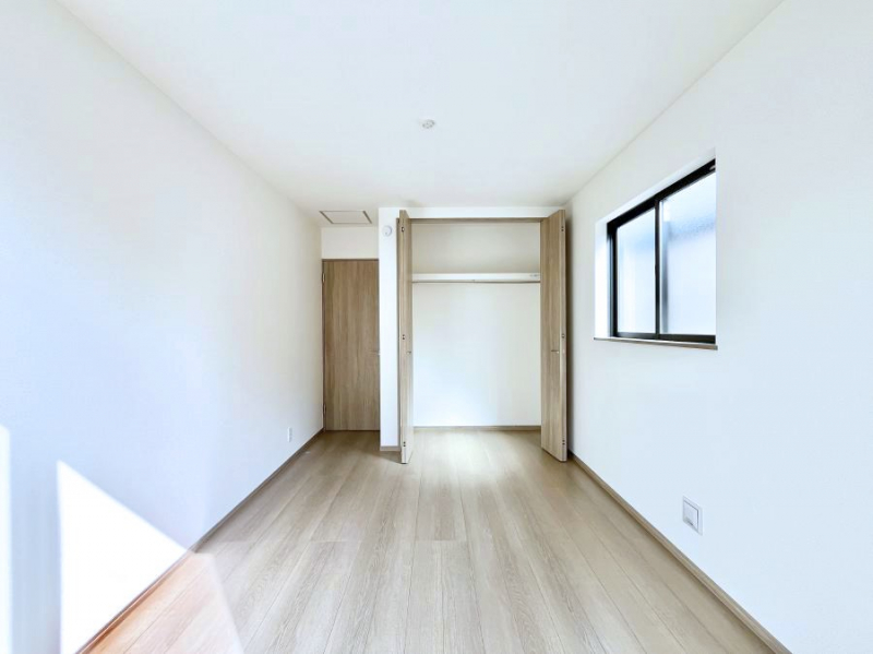 �q�������@�q�������ɂ��������߂Ȏ��[�X�y�[�X�����Ղ�̋���