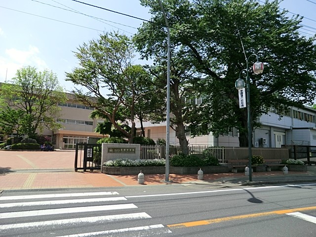 ���ӊ��@���w�Z 350m ��c�s���k�����w�Z