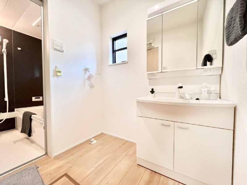 ���ʑ�E���ʏ��@�������̂�����K��Ԃł��B�����̐g�x�x���C�����ǂ����g�������܂��B 