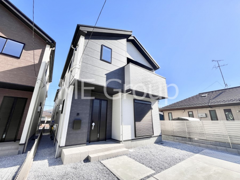 ���n�O�ώʐ^�@�������ꂽ�O�ρA�㎿�ȏZ��Ԃ��L���鎺���͉i�����S���ĉ߂�����Z���ł��B 