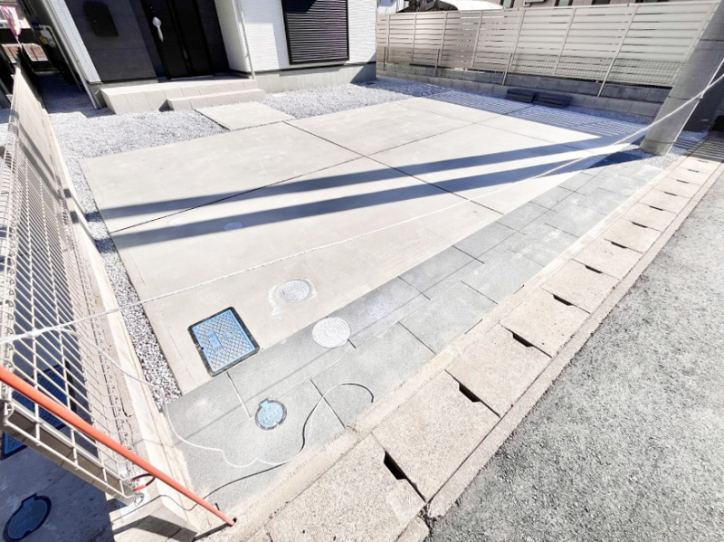 �@�����Ɍ������Ȃ����ԃX�y�[�X�B