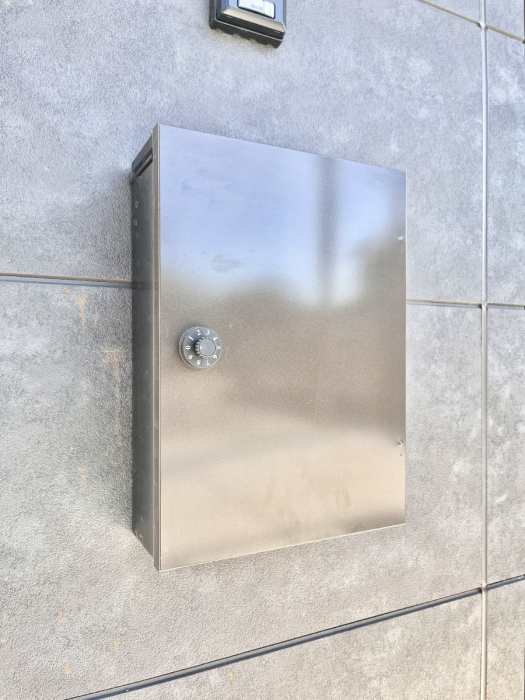 ���̑��@�V���v���f�U�C���̃|�X�g�B