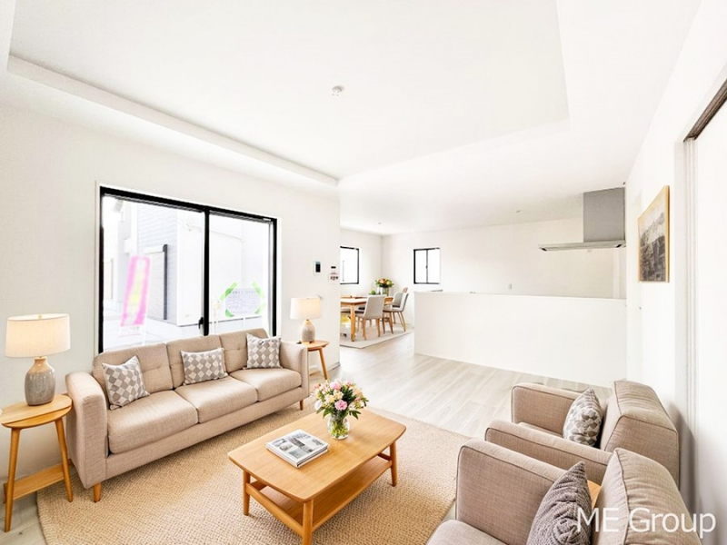 ���r���O�@�������������͋C�̂k�c�j�͉Ƒ��݂�Ȃ̉��K��ԁ��Ƌ��CG�ł�