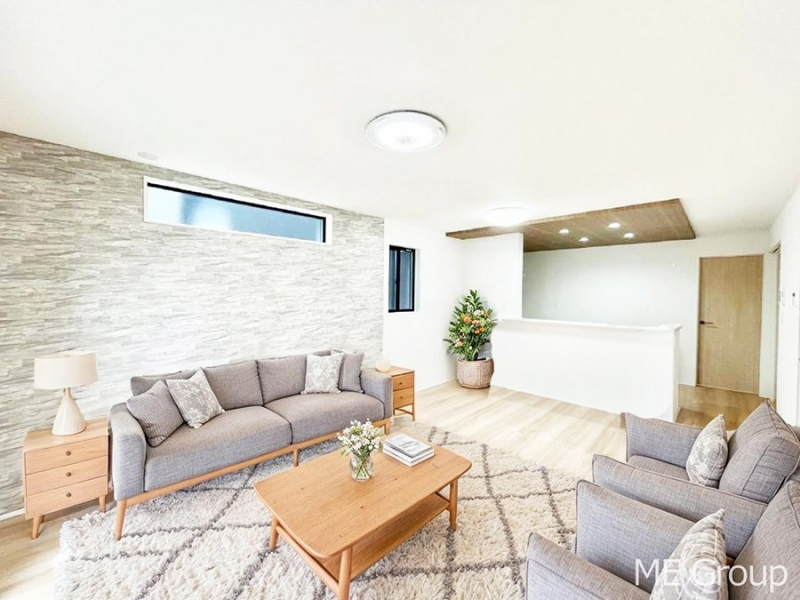 ���r���O�@�������������͋C�̂k�c�j�͉Ƒ��݂�Ȃ̉��K��ԁ��Ƌ��CG�ł�